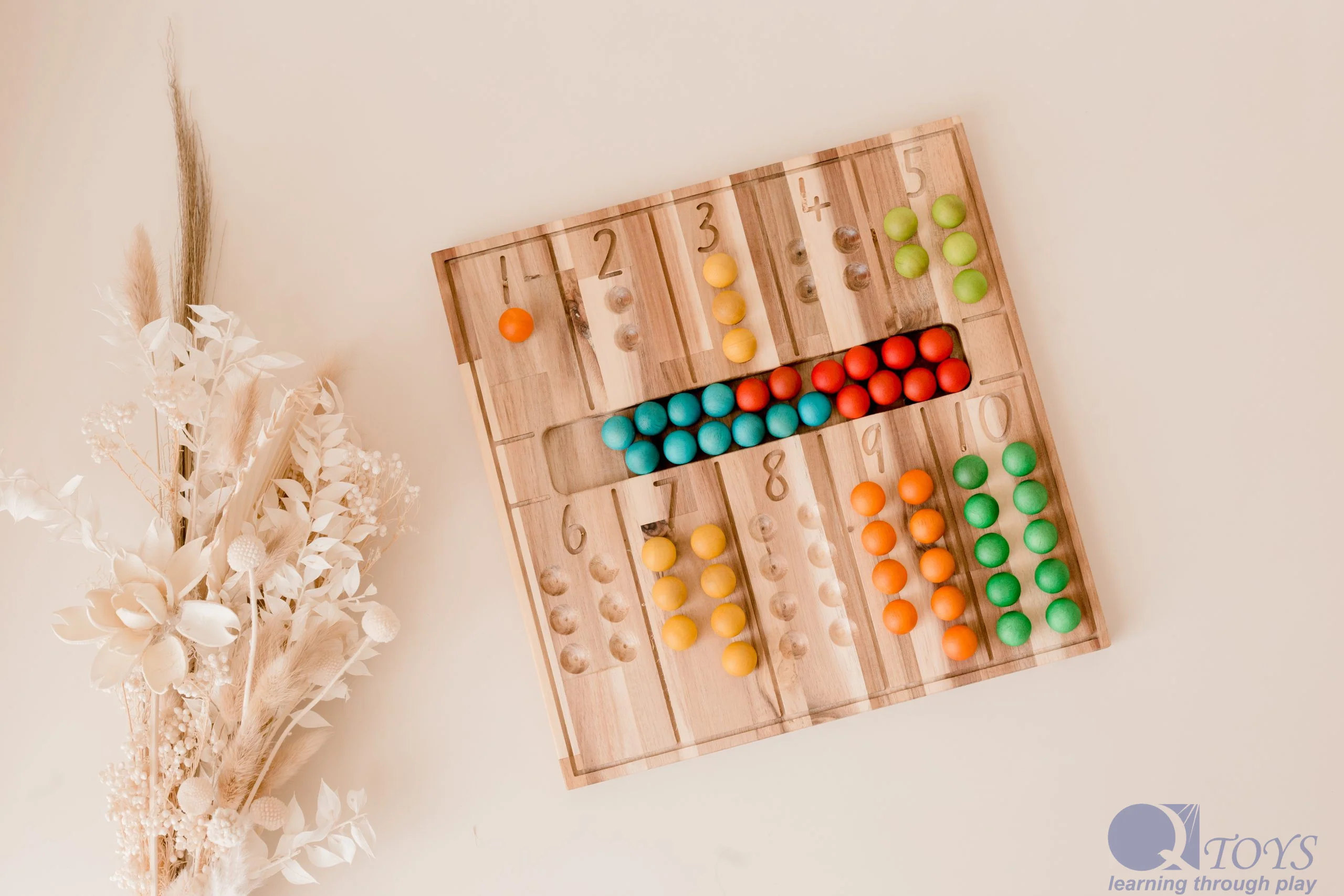 Wooden Counting Board with Balls for Kids